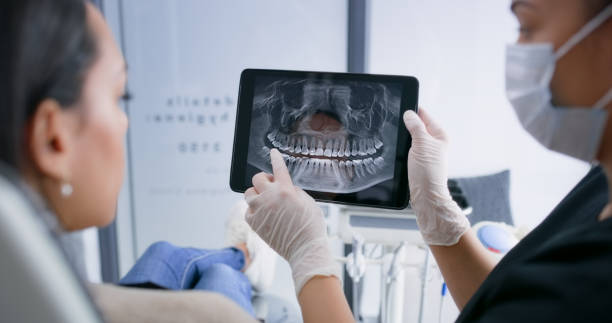Licensed Tooth Extraction service in Galesburg, IL - Smile Center Dentistry